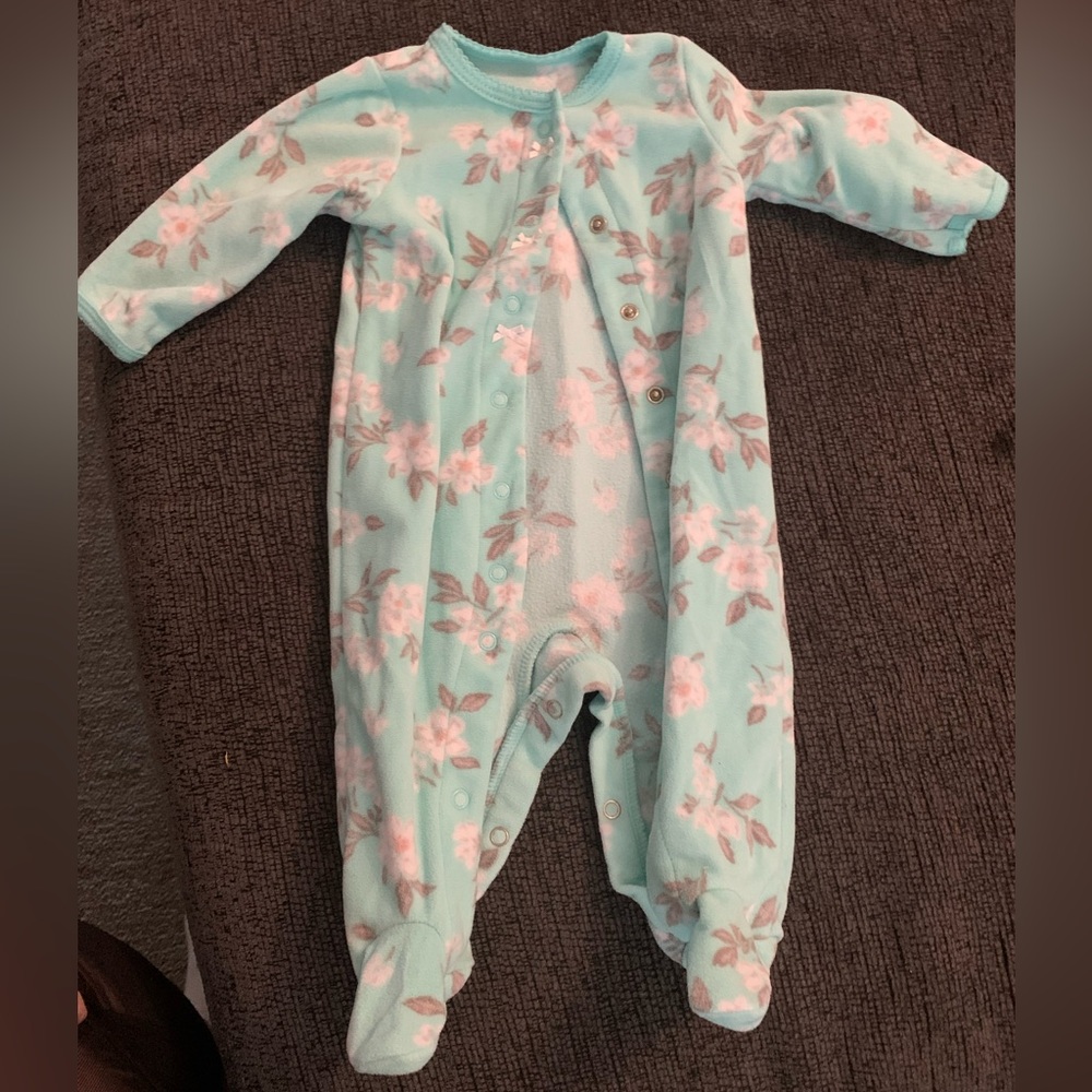 Size 3 months girls sleepers lot of 7